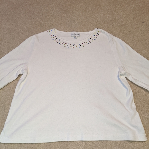 Breckenridge White top - Picture 2 of 16